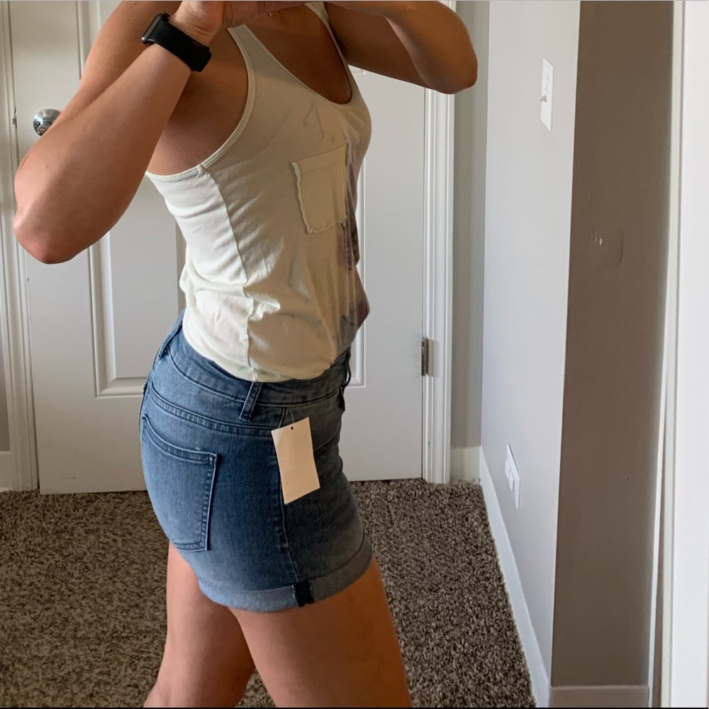 H&M jean shorts - new with tags